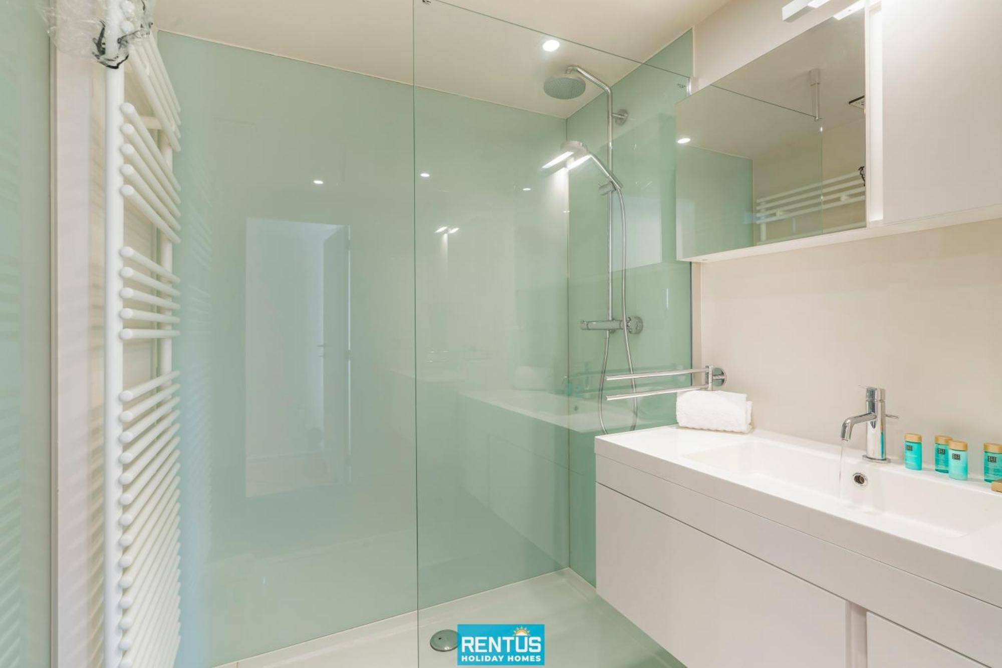 Sealine - Modern Apartment At 100M From The Beach Oostduinkerke Exterior photo